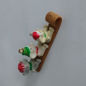 EnescoToboggan Ride Ornament Mice on Sled Treasury of Christmas Mouse 1985